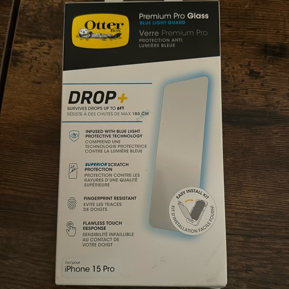Otter box blue light guard Screen protector for iPhone 15 pro